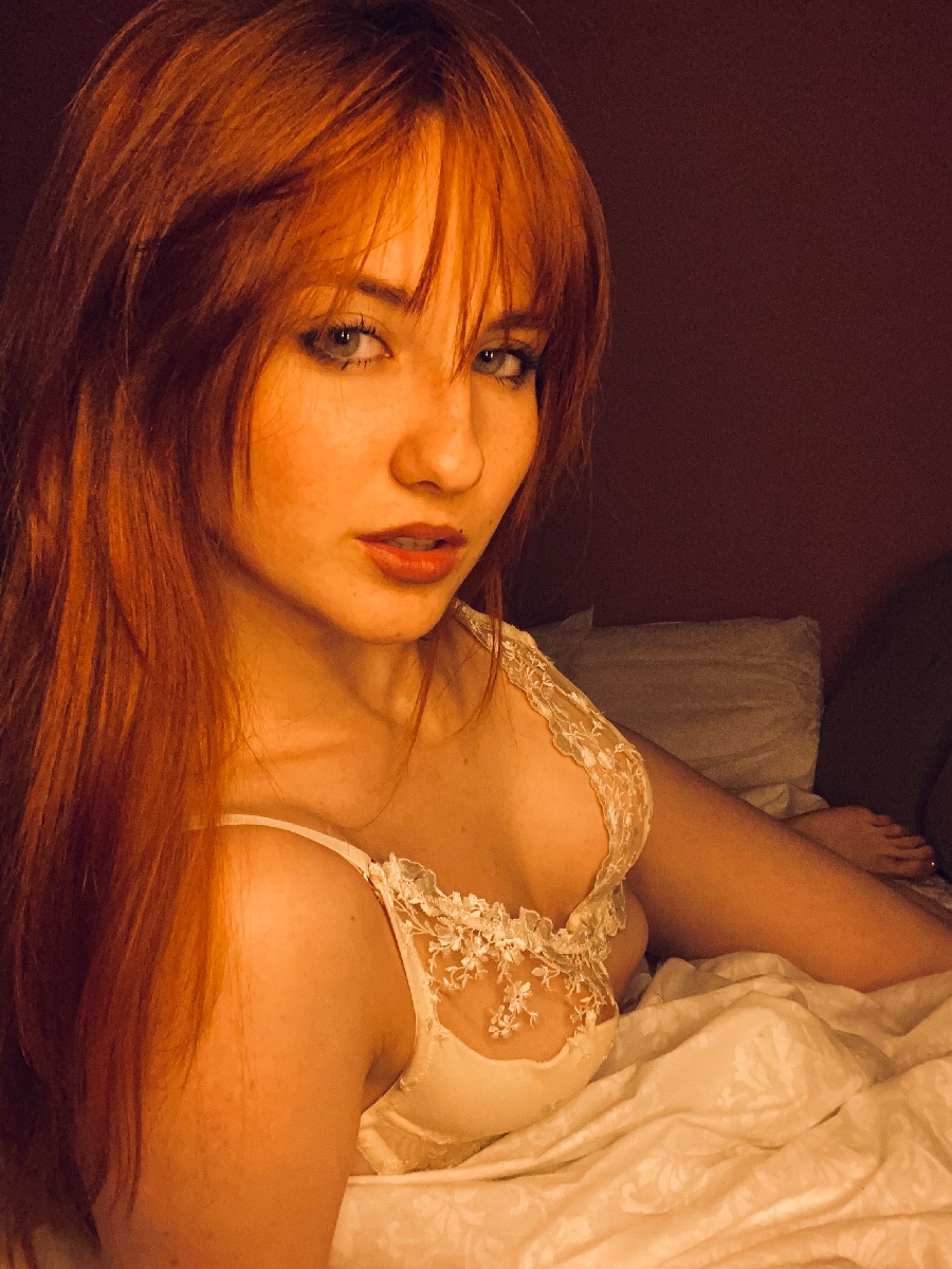 A playful frame from Nata — online in Beihai